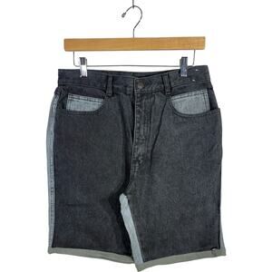 Vintage NWT Jordache Jeans Wear Fade Out Denim Shorts 32